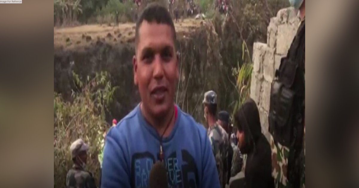 Heard a loud sound, rushed to site, took out buried passengers, say eyewitnesses to Nepal plane crash
